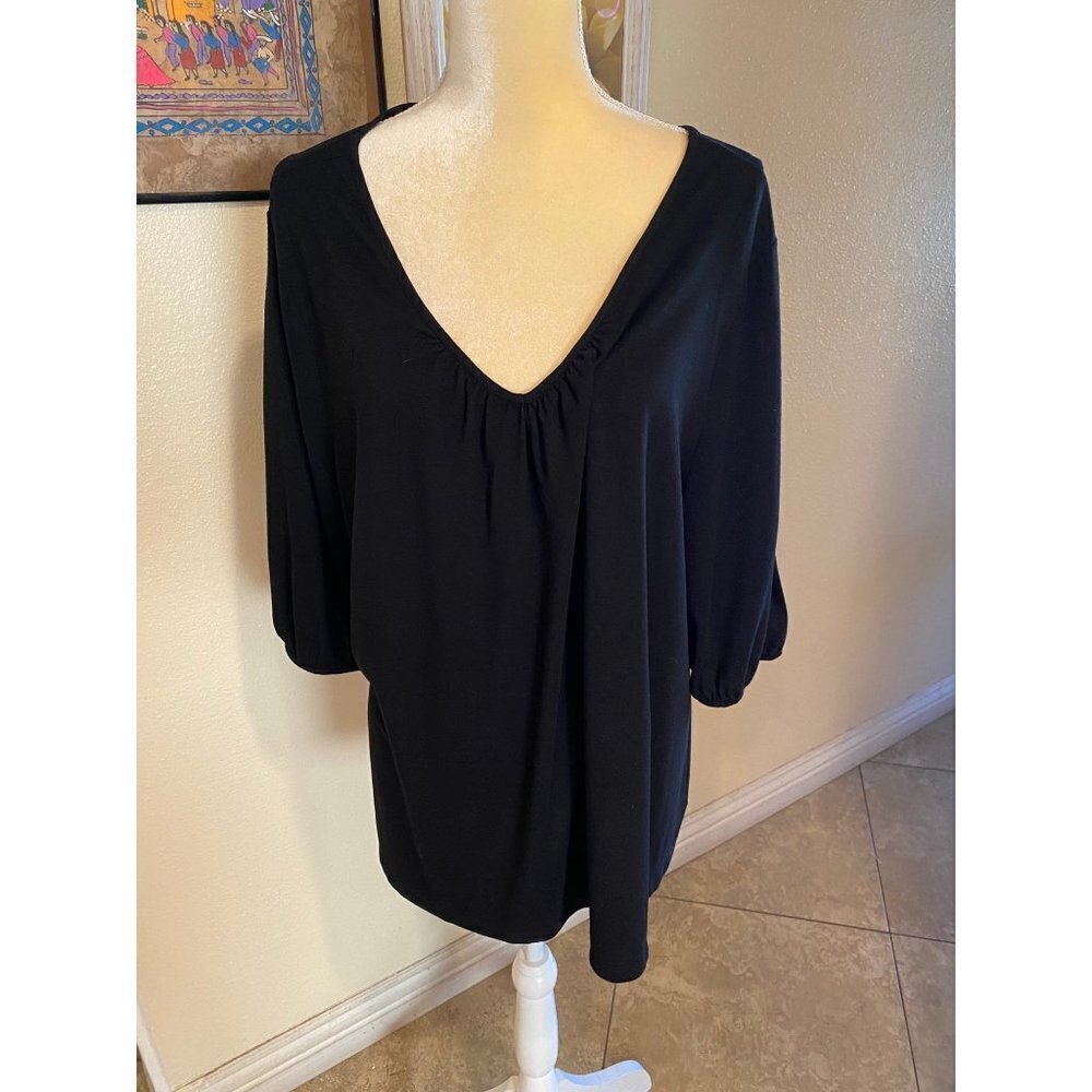 Elle Plunging V-Neck Kimono Sleeve Black Top,